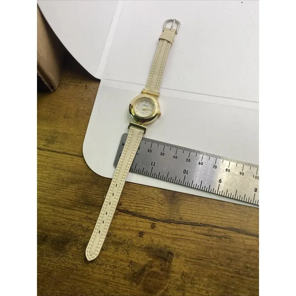 Ashley Womens Gold Quartz Watch Works New Battery